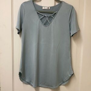 Beautiful teal tunic, silky fabric, size large